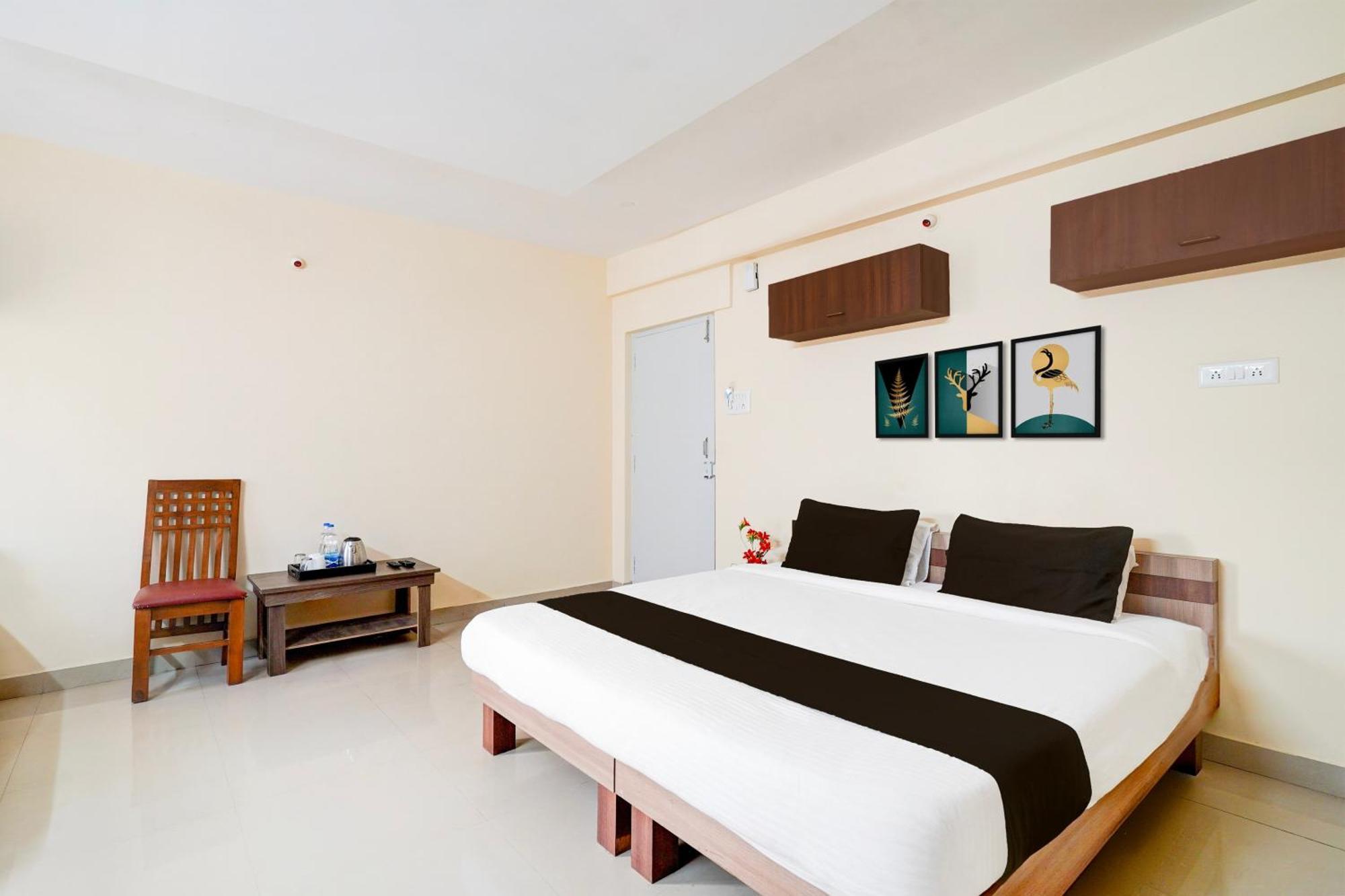 โอโย 16803 โฮเต็ล บลูเบอรี Hotel บังกาลอร์ ภายนอก รูปภาพ