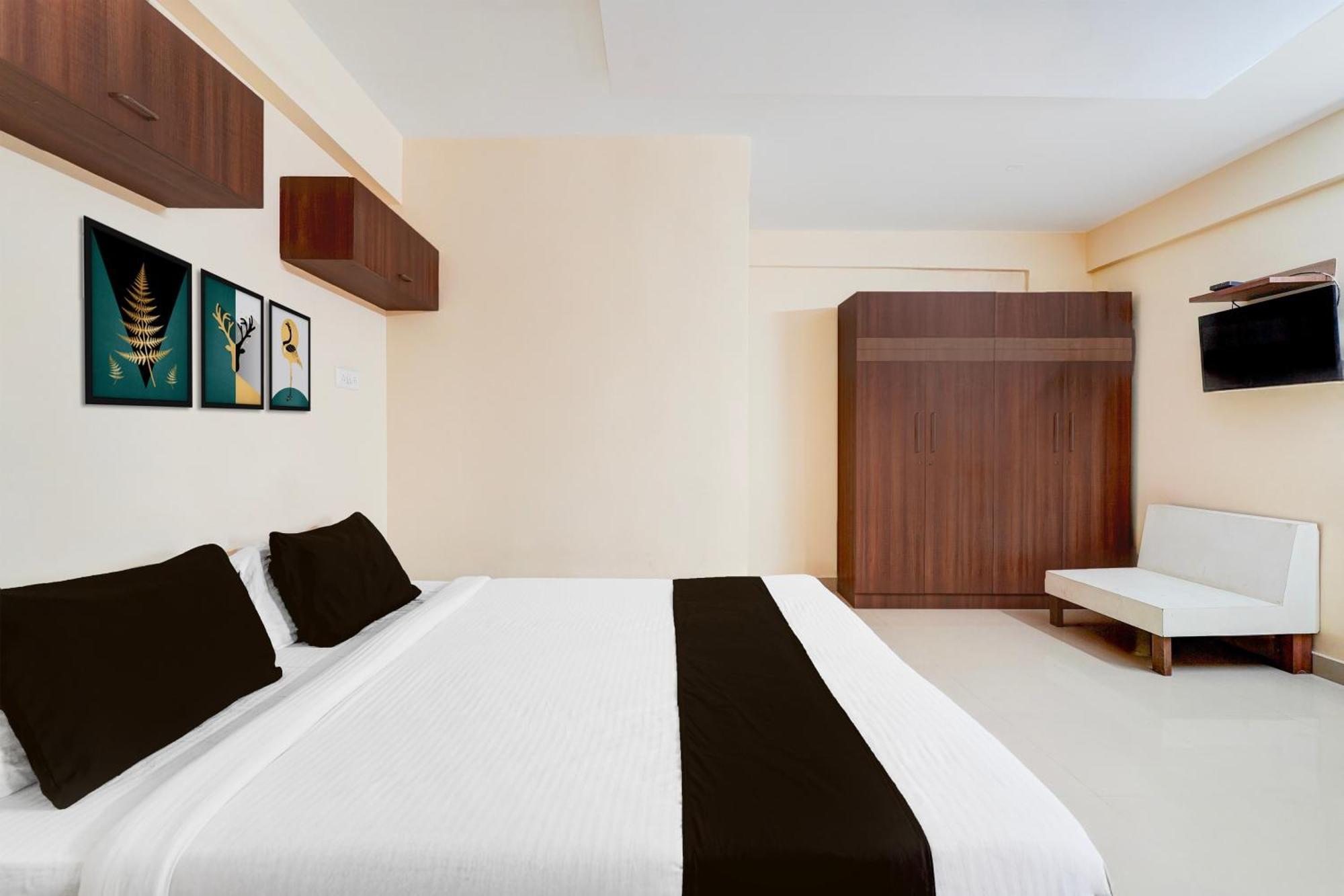 โอโย 16803 โฮเต็ล บลูเบอรี Hotel บังกาลอร์ ภายนอก รูปภาพ